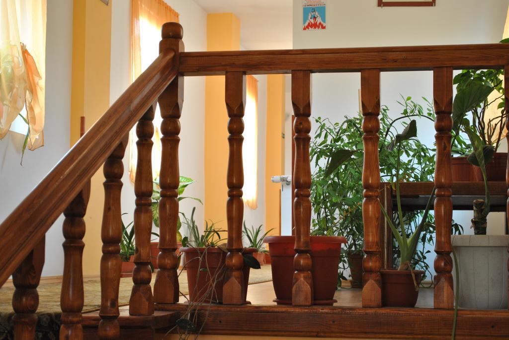 Vila Veche Hateg Exterior photo