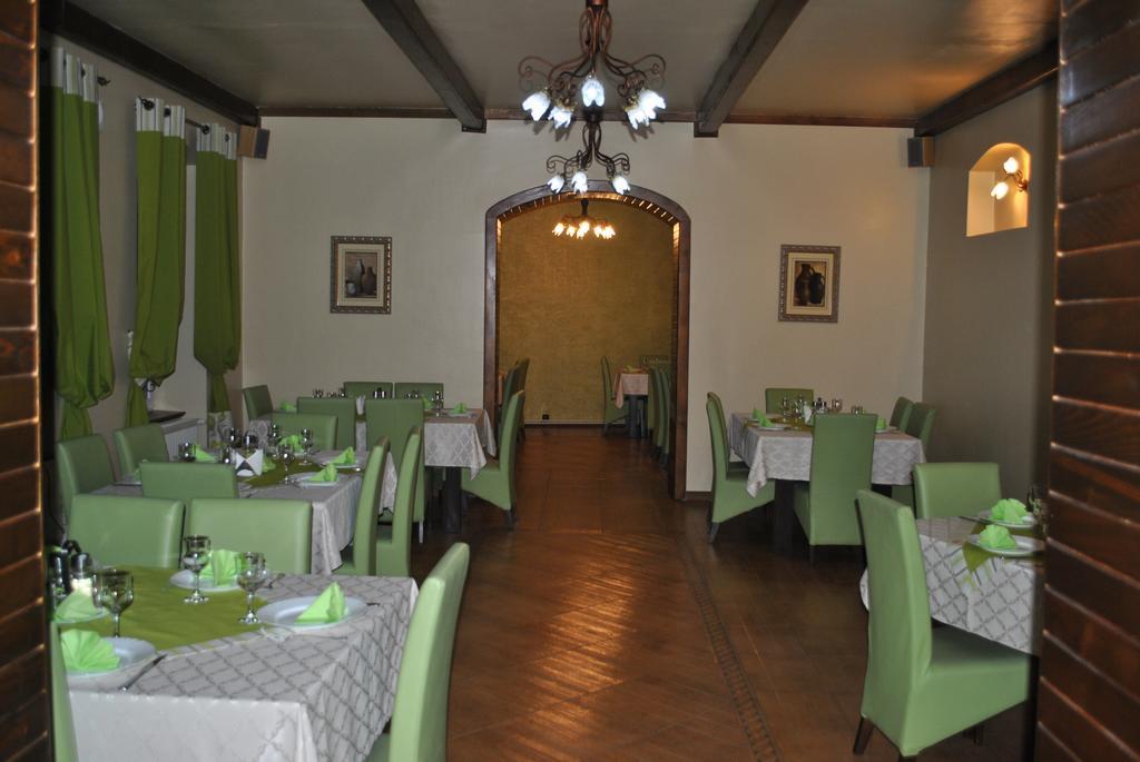 Vila Veche Hateg Exterior photo